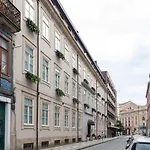 Cc Downtown Palace - I